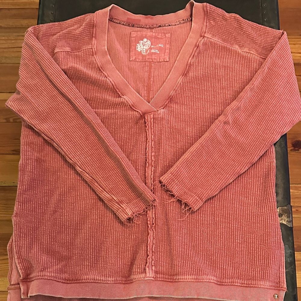 Pilcro Women's faded red V-Neck sweatshirt